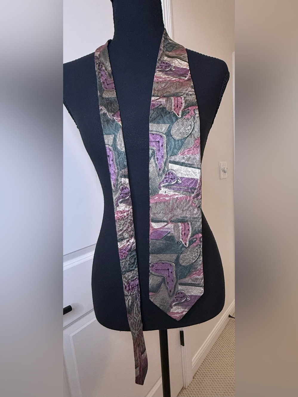 Classic Patterned Purple and Gray Men's Tie